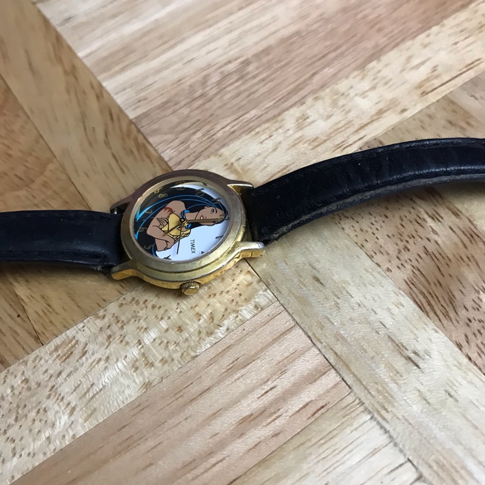 A Vintage and Limited Edition Pocahontas Watch - Picture 5 of 8